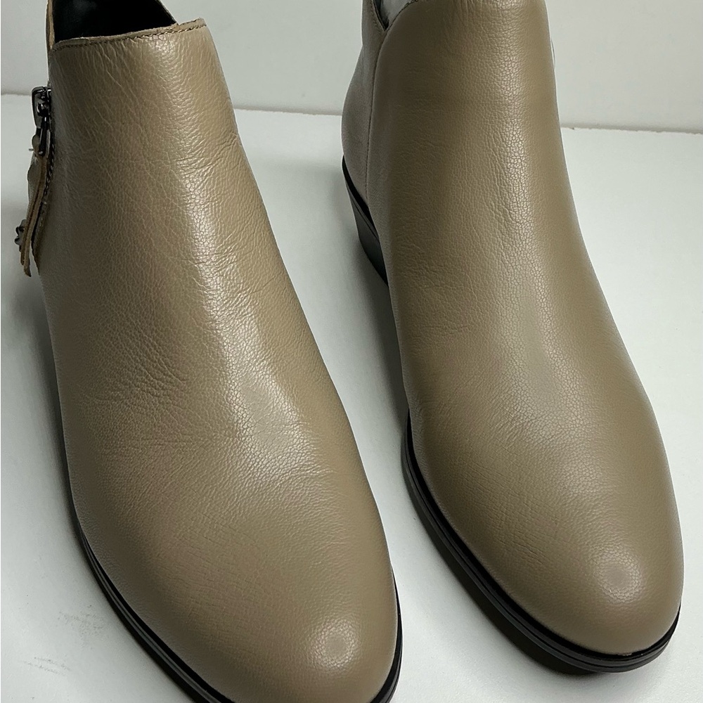 Aerosoles Collaroy Women's Boots Trench Coat Leather Sz 5.5M New - Picture 6 of 8
